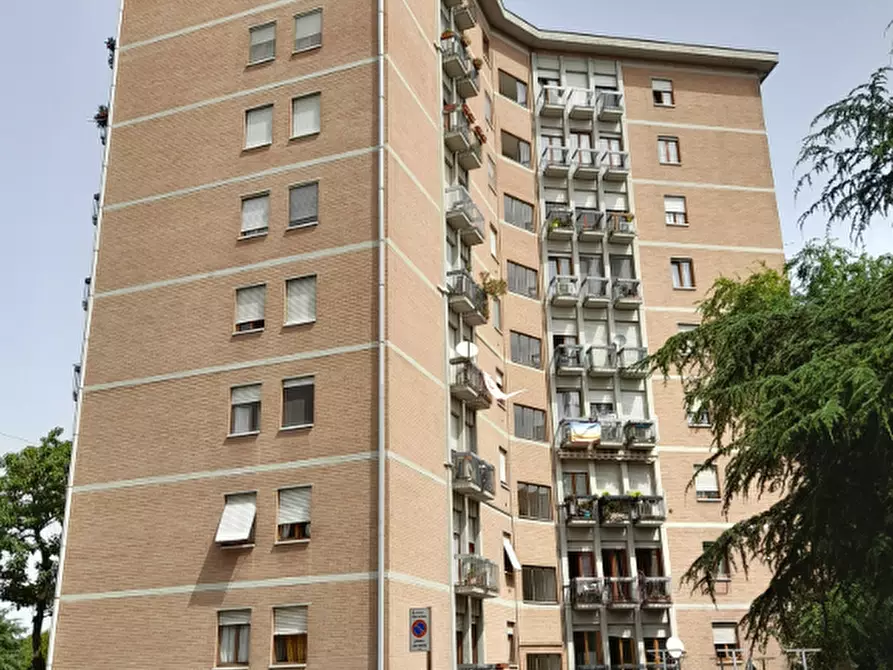 Immagine 6 di Appartamento in vendita  in Via G.B. Lulli a Reggio Nell'emilia