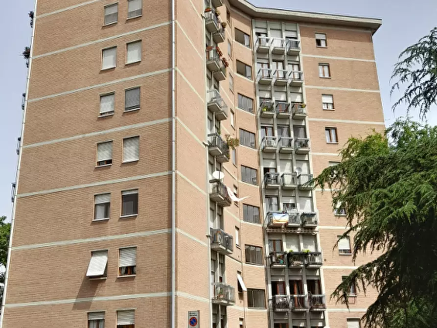 Immagine 7 di Appartamento in vendita  in Via G.B. Lulli a Reggio Nell'emilia