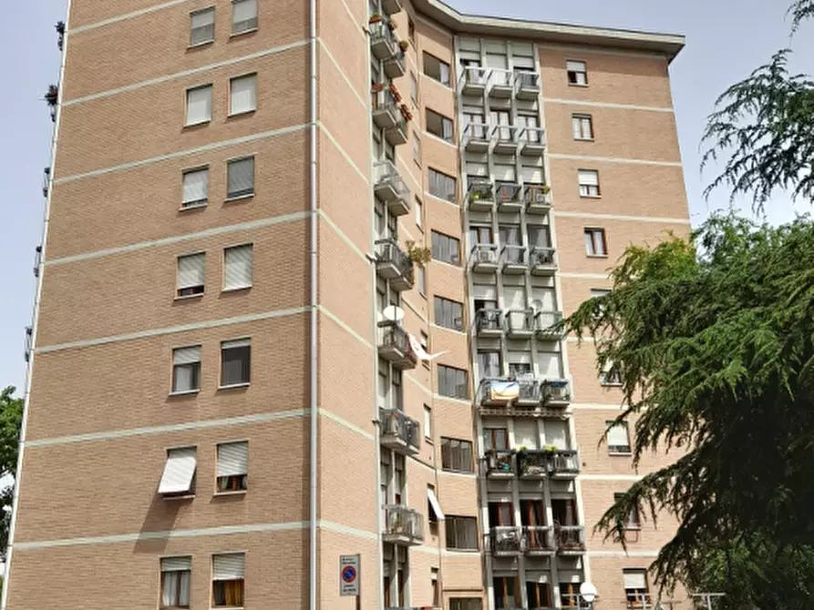 Immagine 16 di Appartamento in vendita  in Via G.B. Lulli a Reggio Nell'emilia