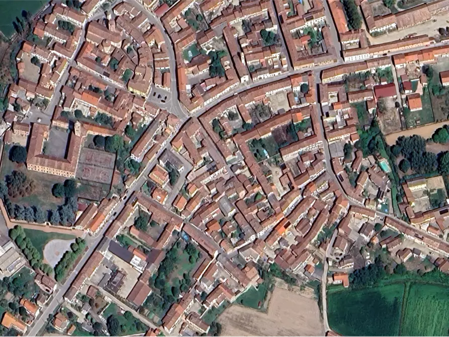 Immagine 16 di Casa indipendente in vendita  in Via Po a Breme