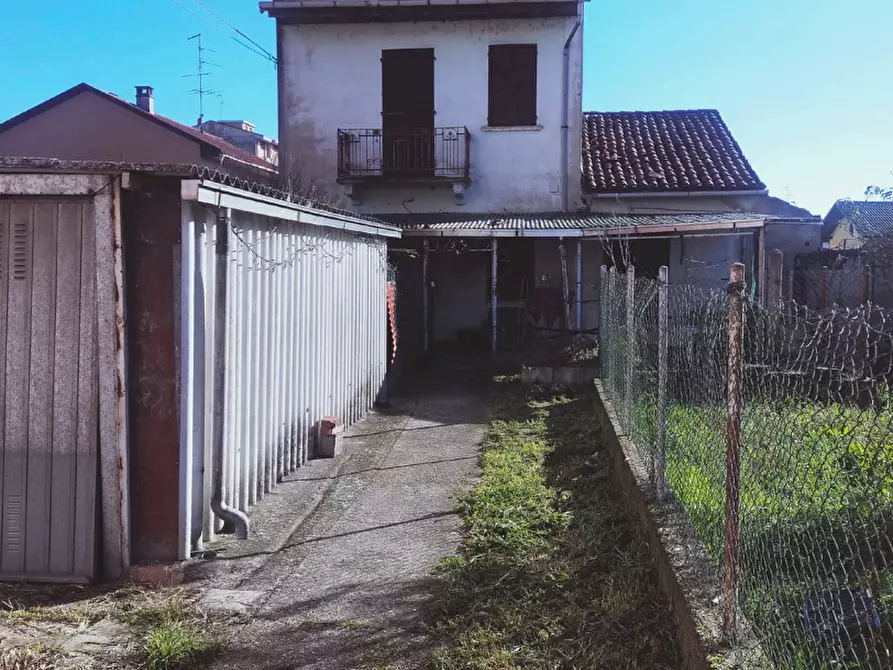 Immagine 7 di Casa indipendente in vendita  in Via XXVI Aprile a Palestro