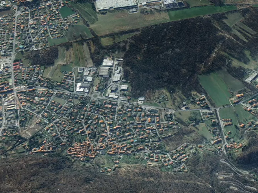 Immagine 7 di Laboratorio in vendita  in Via delle Acquette a Cuveglio