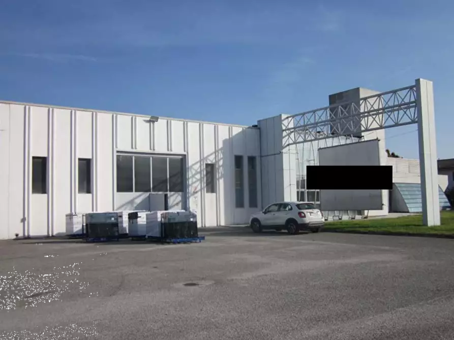 Immagine 5 di Capannone industriale in vendita  in Strada Castellaro a Mede