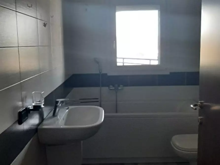 Immagine 12 di Appartamento in vendita  in Via Amilcare Ponchielli a Castellanza
