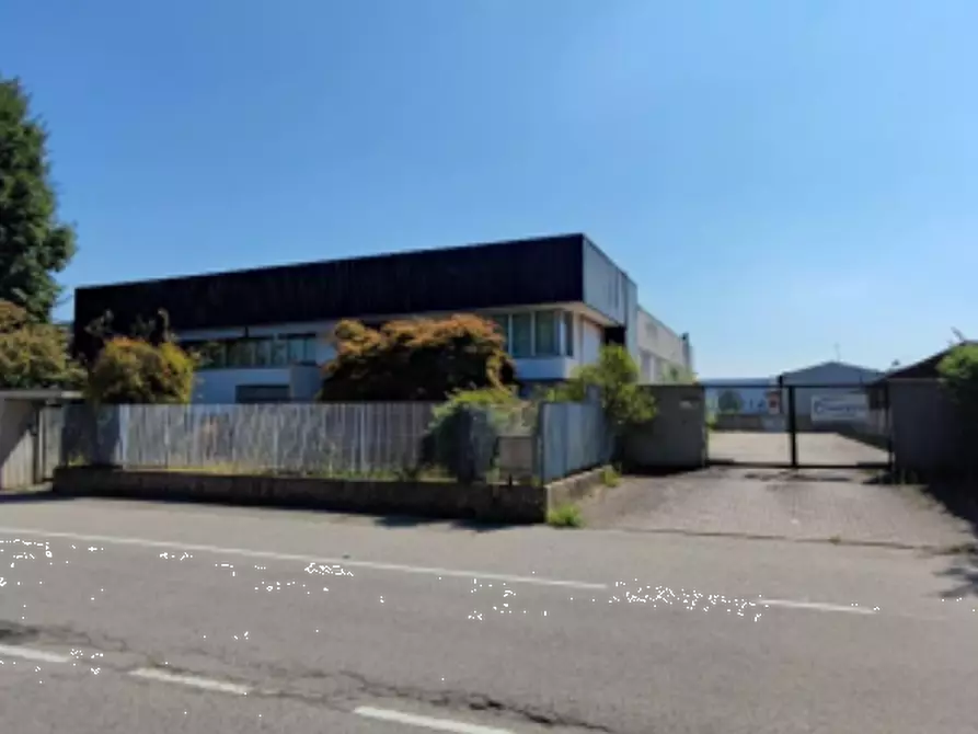 Immagine 2 di Capannone industriale in vendita  in Via Montebello a Vigevano