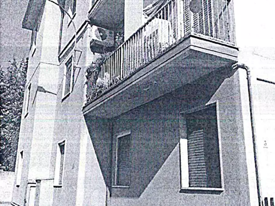 Immagine 1 di Appartamento in vendita  in Strada Del Merlo a Voghera