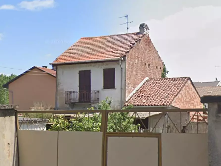 Immagine 1 di Casa indipendente in vendita  in Via XXVI Aprile a Palestro