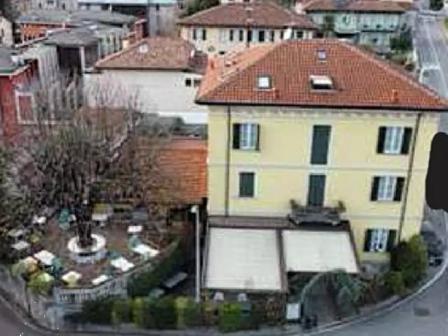 Immagine 2 di Hotel in vendita  in Strada Statale a Mandello Del Lario