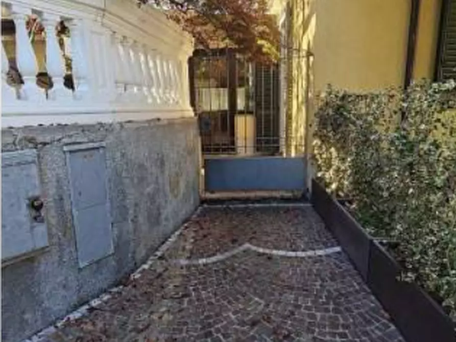 Immagine 6 di Hotel in vendita  in Strada Statale a Mandello Del Lario