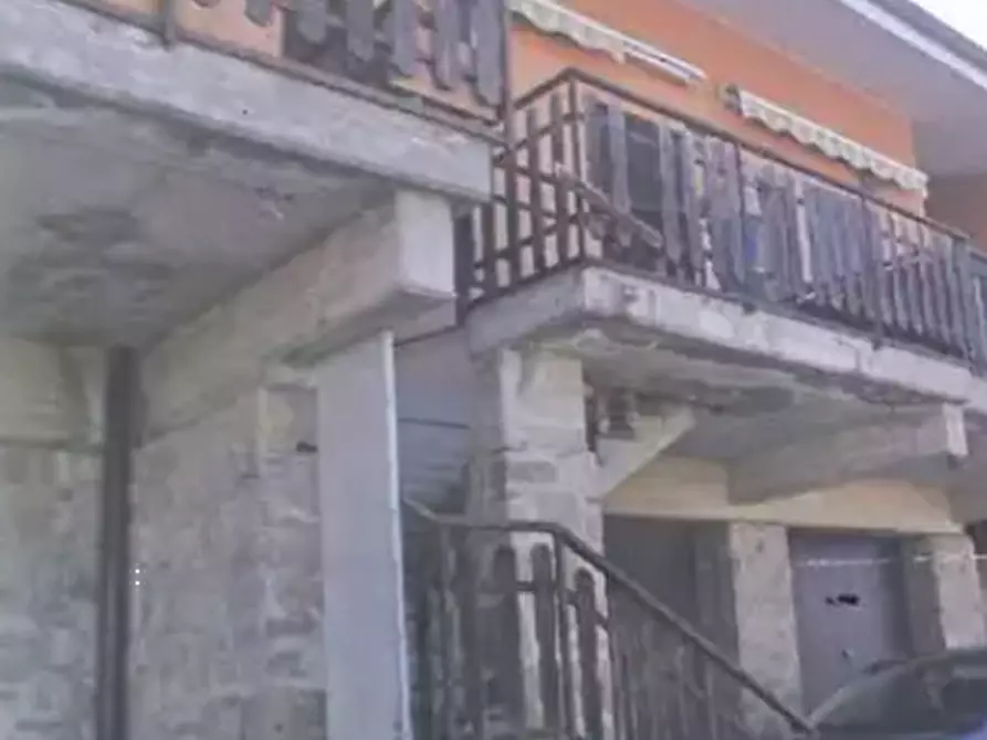 Immagine 29 di Villetta a schiera in vendita  in Via Giardini Sud a Serramazzoni
