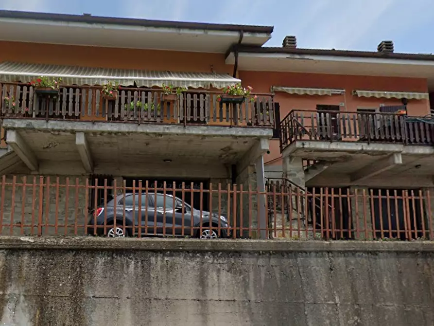 Immagine 31 di Villetta a schiera in vendita  in Via Giardini Sud a Serramazzoni