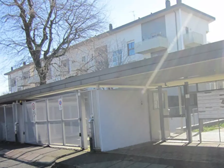 Immagine 3 di Appartamento in vendita  in Via Pier Giorgio Frassati  a Abbiategrasso