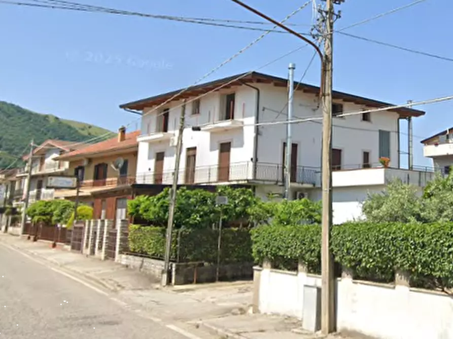 Immagine 10 di Negozio in vendita  in Viale Volturno a Vairano Patenora