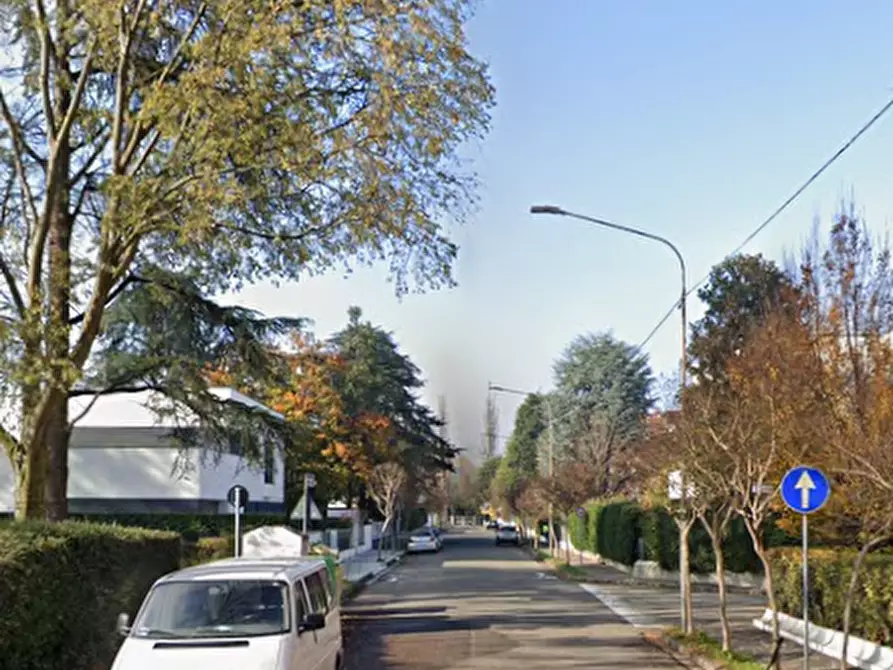 Immagine 10 di Appartamento in vendita  in Via Carracci a Carpi