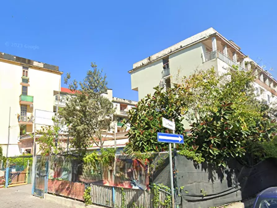 Immagine 4 di Appartamento in vendita  in Via Como a Mondragone