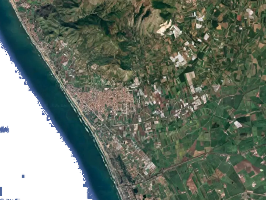 Immagine 22 di Appartamento in vendita  in Via Como a Mondragone