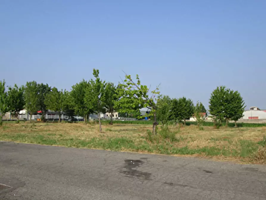 Immagine 4 di Terreno edificabile in vendita  in Strada Privata Archimede a Rivanazzano