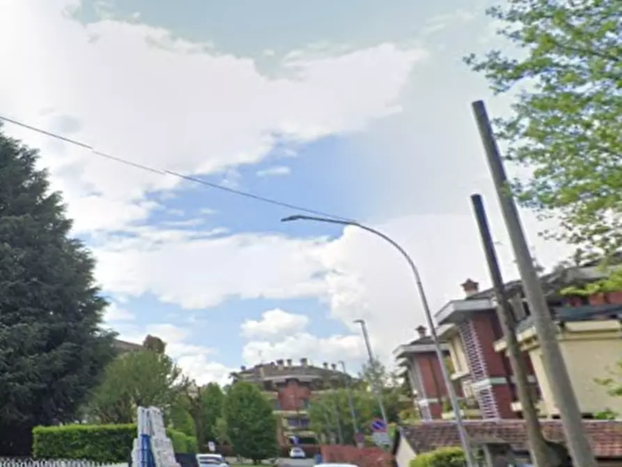 Immagine 9 di Garage in vendita  in Via dello Sport a Gorgonzola