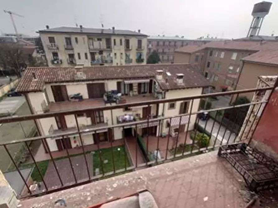 Immagine 9 di Appartamento in vendita  in Via Taranto a Pozzuolo Martesana
