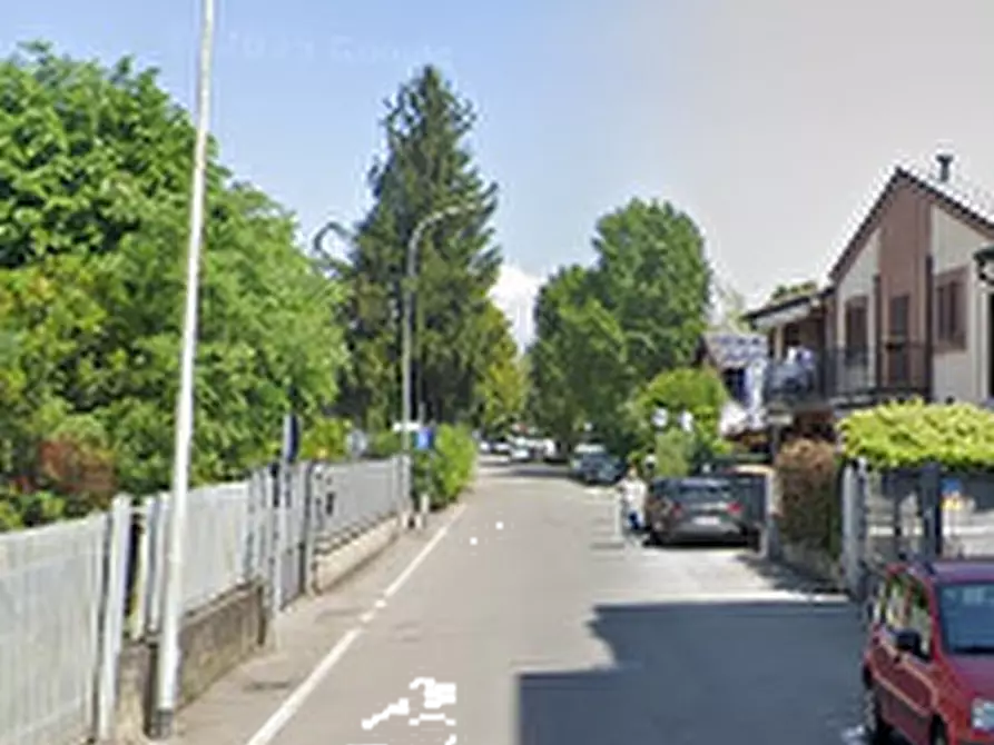 Immagine 14 di Appartamento in vendita  in Via Taranto a Pozzuolo Martesana