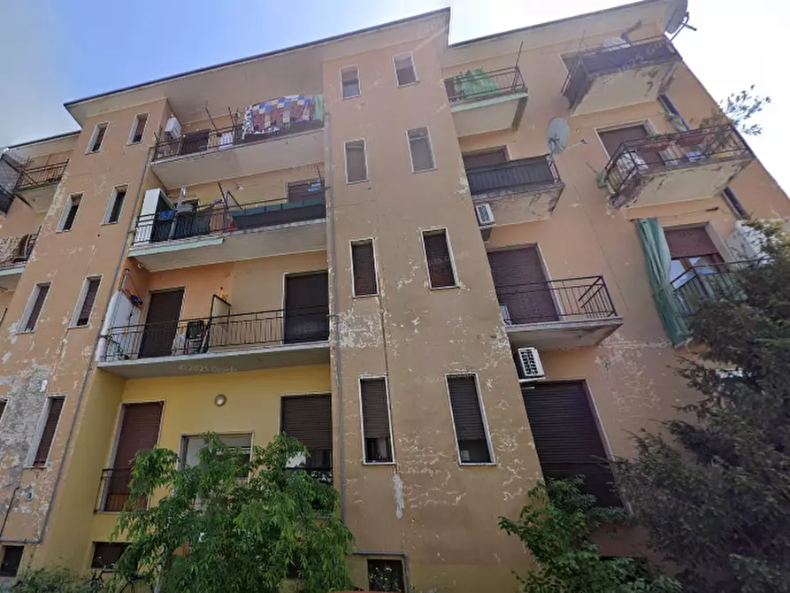 Immagine 2 di Appartamento in vendita  in Via Taranto a Pozzuolo Martesana
