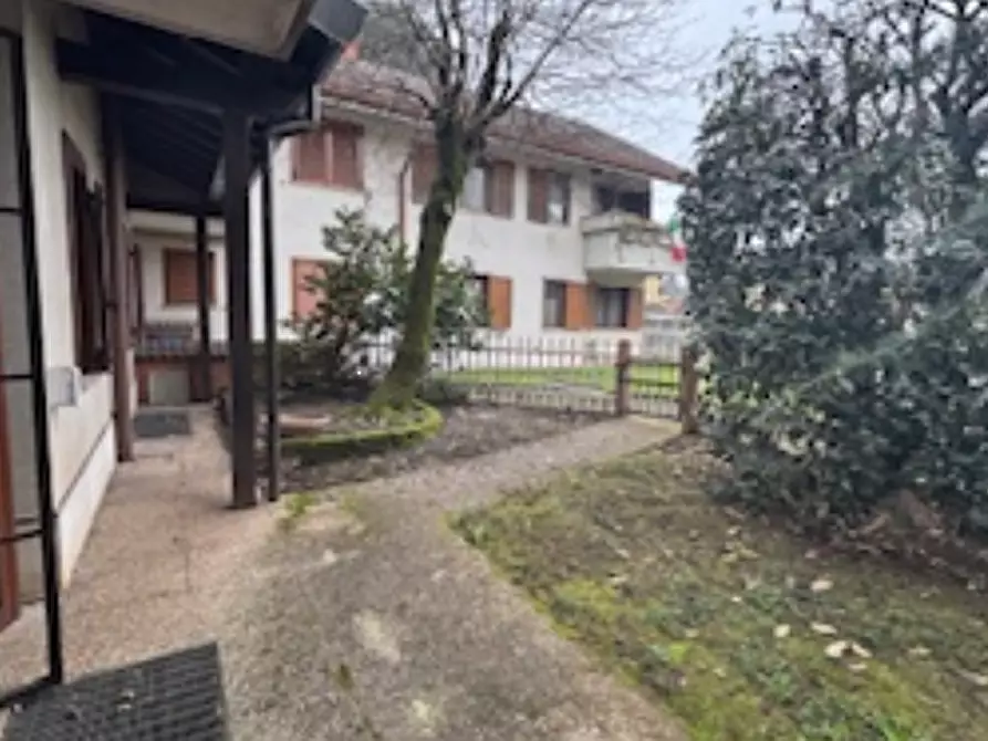 Immagine 3 di Porzione di casa in vendita  in Via dello Sport a Gorgonzola