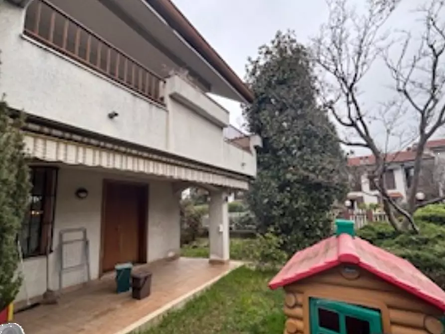 Immagine 8 di Porzione di casa in vendita  in Via dello Sport a Gorgonzola