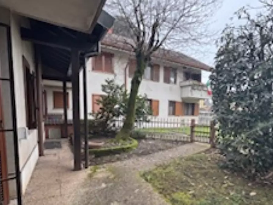 Immagine 12 di Porzione di casa in vendita  in Via dello Sport a Gorgonzola