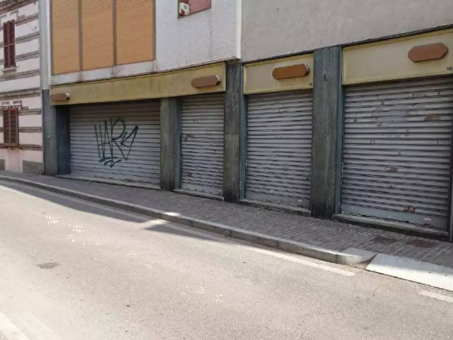 Immagine 6 di Appartamento in vendita  in Via Dante Alighieri a Trezzo Sull'adda