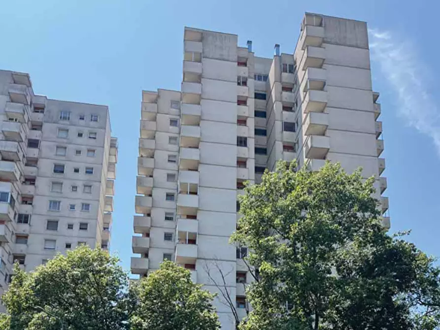 Immagine 1 di Appartamento in vendita  in Via M. Saponaro a Milano