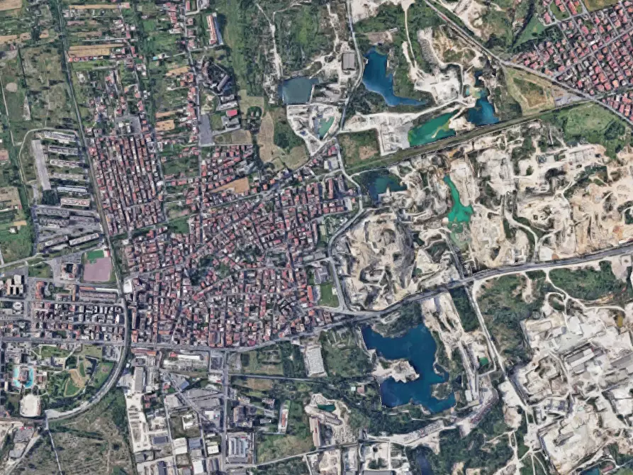 Immagine 4 di Garage in vendita  in Viale Sicilia a Guidonia Montecelio