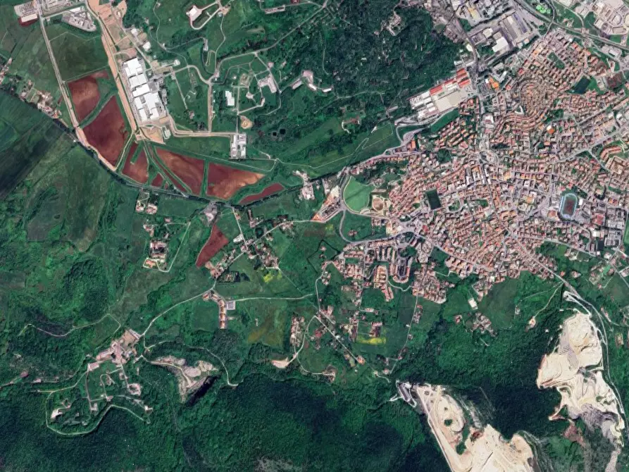 Immagine 6 di Appartamento in vendita  in Via degli Ontani a Colleferro