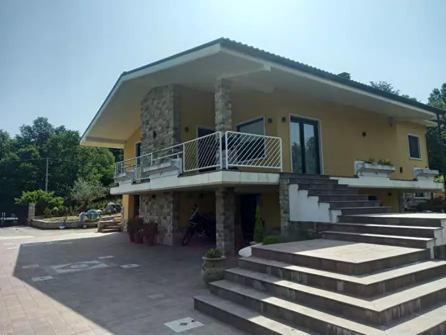 Immagine 3 di Villetta a schiera in vendita  in contrada Sterparelle a Vinchiaturo