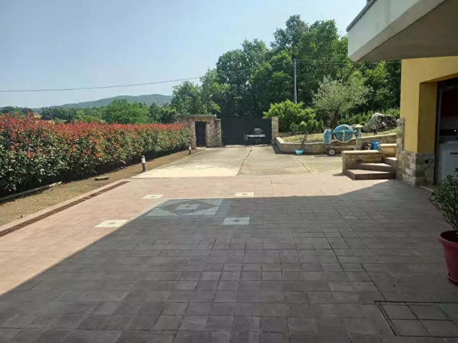 Immagine 10 di Villetta a schiera in vendita  in contrada Sterparelle a Vinchiaturo