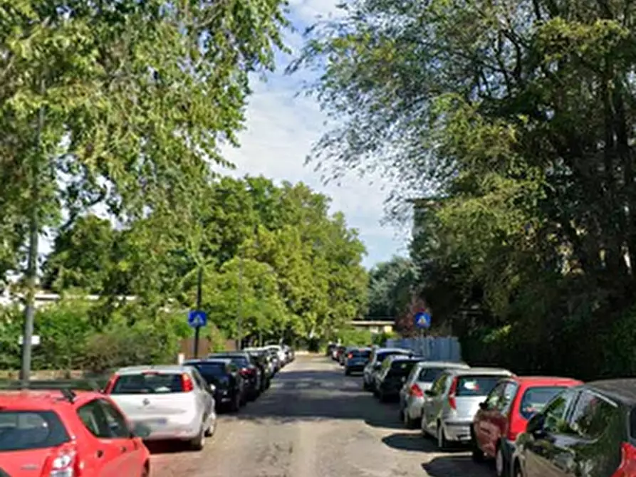Immagine 4 di Appartamento in vendita  in Via Osteno a Milano