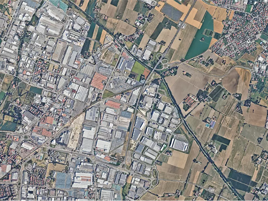 Immagine 17 di Appartamento in vendita  in Viale Passo Moncenisio a Sassuolo