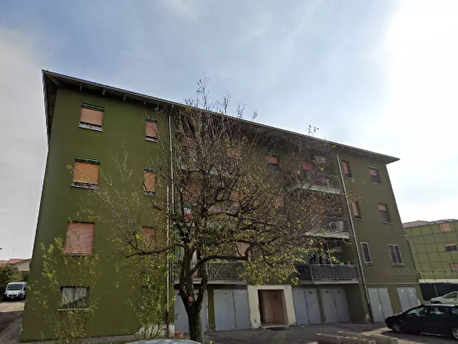 Immagine 3 di Appartamento in vendita  in Via Donato Bramante a Carpi