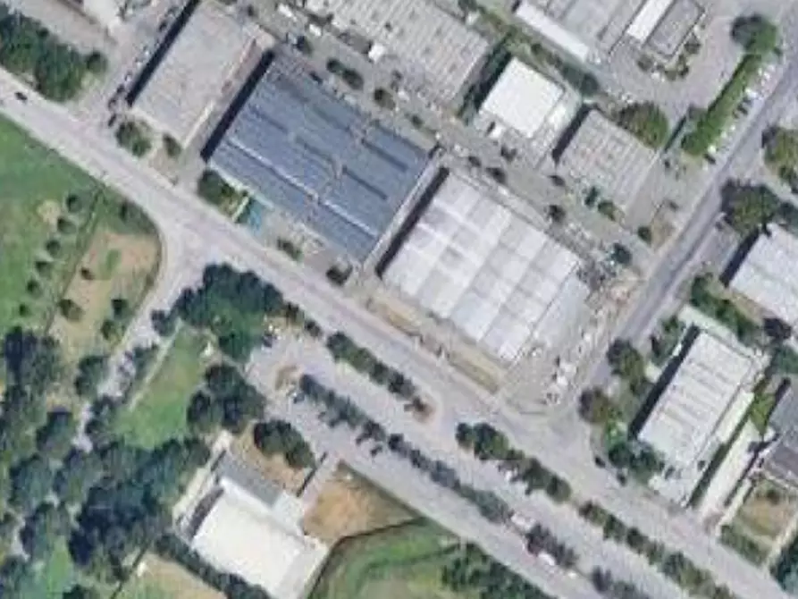 Immagine 5 di Posto auto in vendita  in Via Cristoforo Colombo a San Martino In Pensilis