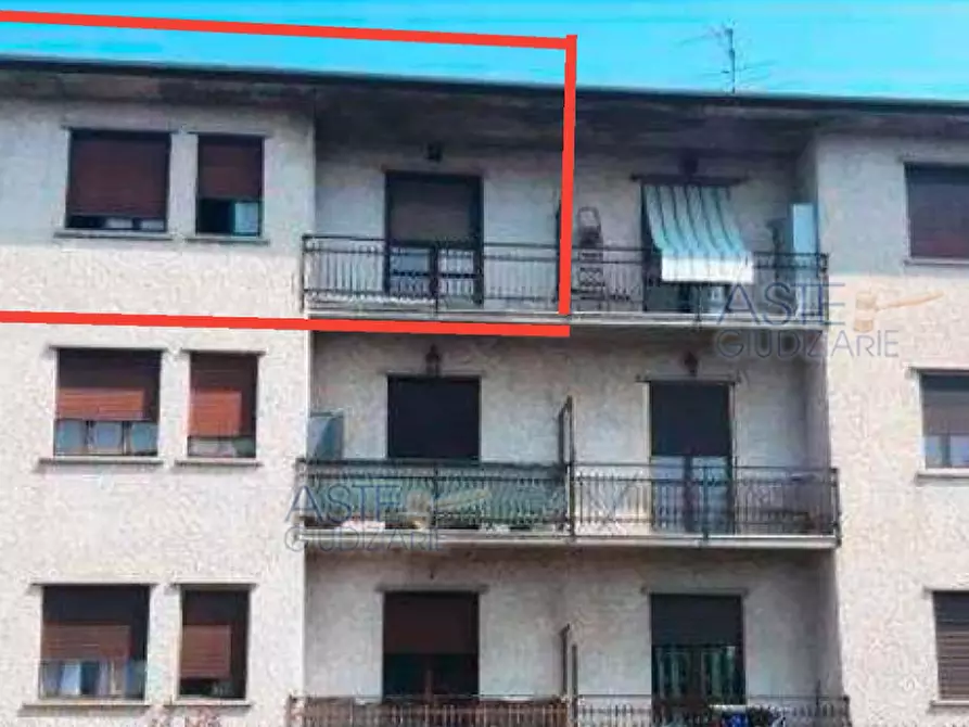 Immagine 1 di Appartamento in vendita  in Via Martiri di Piazza Loggia a Castelcovati