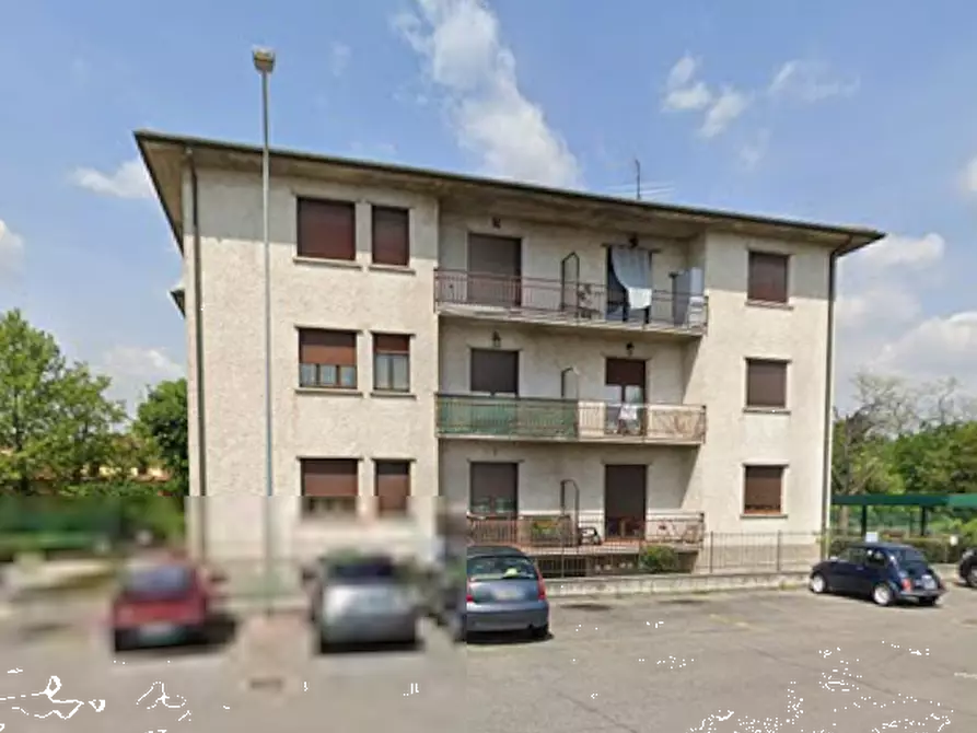 Immagine 4 di Appartamento in vendita  in Via Martiri di Piazza Loggia a Castelcovati