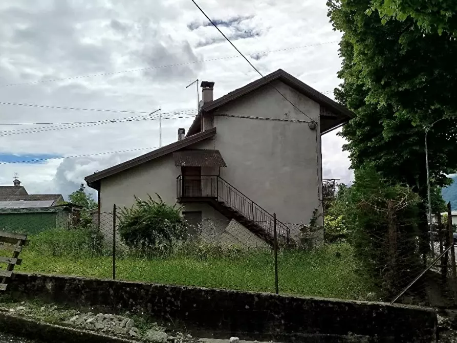 Immagine 3 di Porzione di casa in vendita  in Viale Pedavena a Feltre