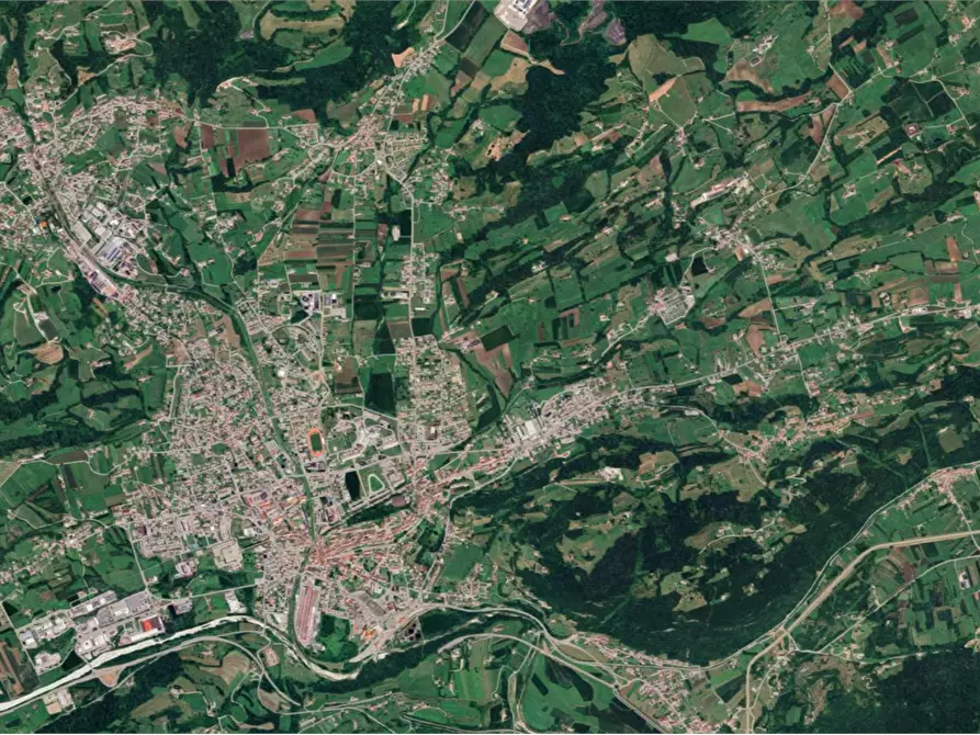 Immagine 21 di Porzione di casa in vendita  in Viale Pedavena a Feltre