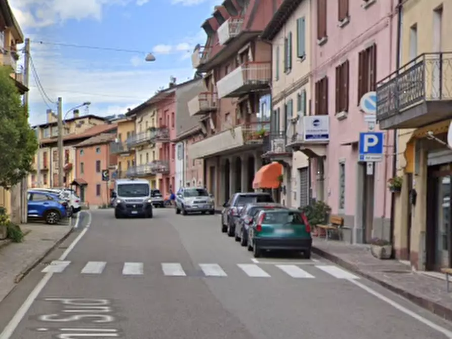 Immagine 12 di Negozio in vendita  in Via Giardini a Lama Mocogno