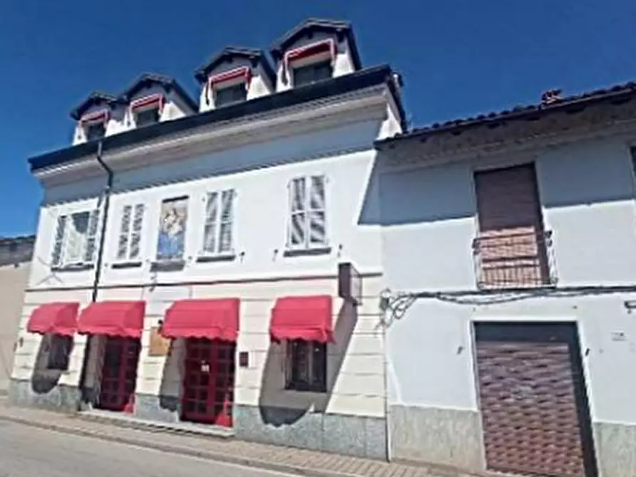 Immagine 1 di Negozio in vendita  in Via Umberto I a Marcignago
