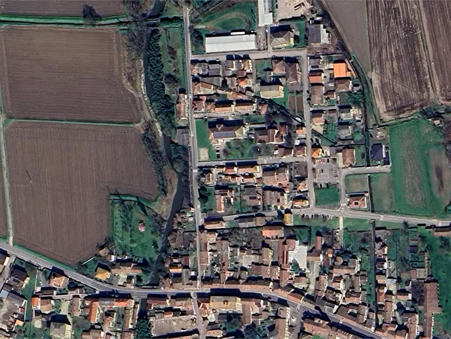 Immagine 12 di Casa indipendente in vendita  in Via Marconi  a Ferrera Erbognone