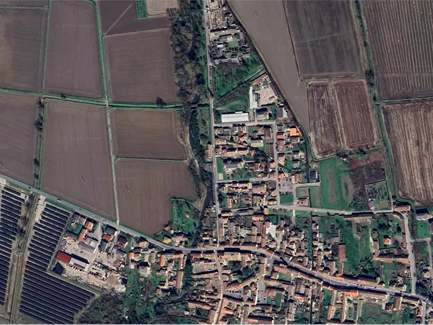 Immagine 19 di Casa indipendente in vendita  in Via Marconi  a Ferrera Erbognone