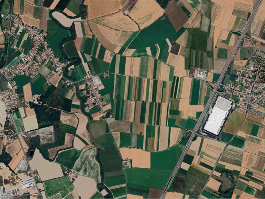 Immagine 7 di Terreno agricolo in vendita  in Via Mauro Angeleri  a Bastida De' Dossi