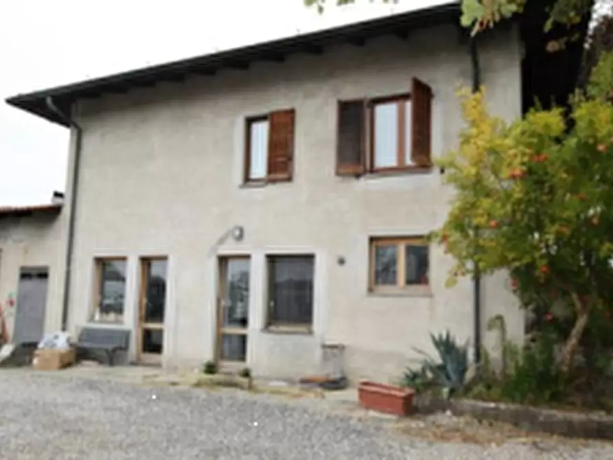 Immagine 1 di Appartamento in vendita  in Via Meda a Novedrate