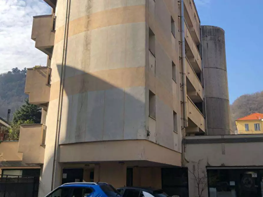 Immagine 4 di Appartamento in vendita  in Via Francesco Anzani a Como