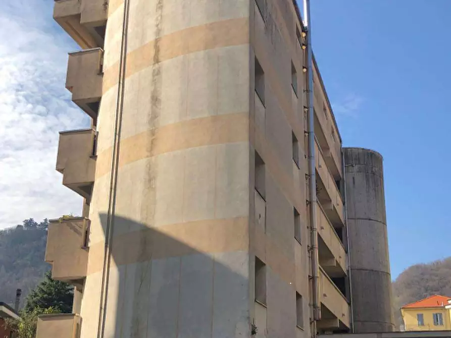 Immagine 5 di Appartamento in vendita  in Via Francesco Anzani a Como